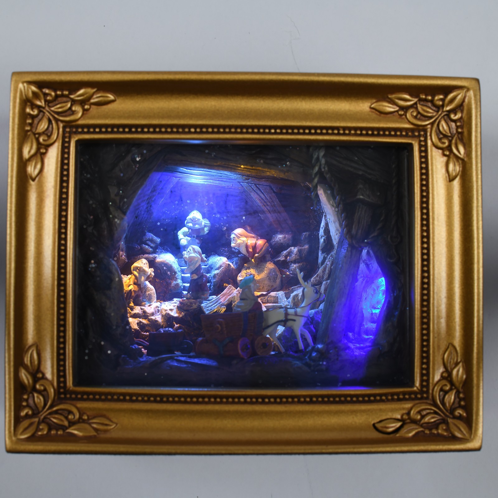 Disney Olszewski Gallery of Light Snow White Million Diamonds Shine NEW COA
