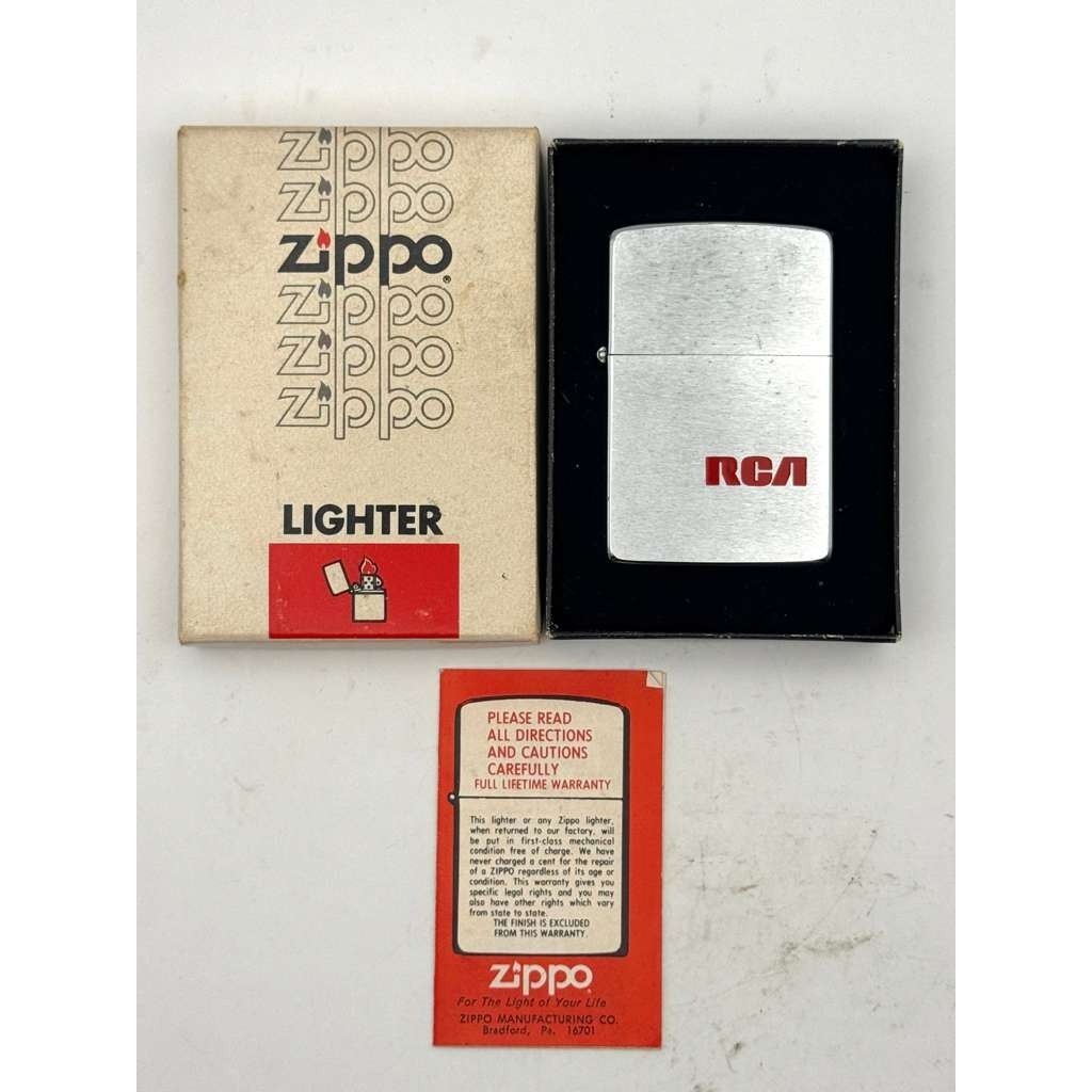 1980 Zippo RCA Advertising Brushed Chrome Lighter Original Box unfired mint