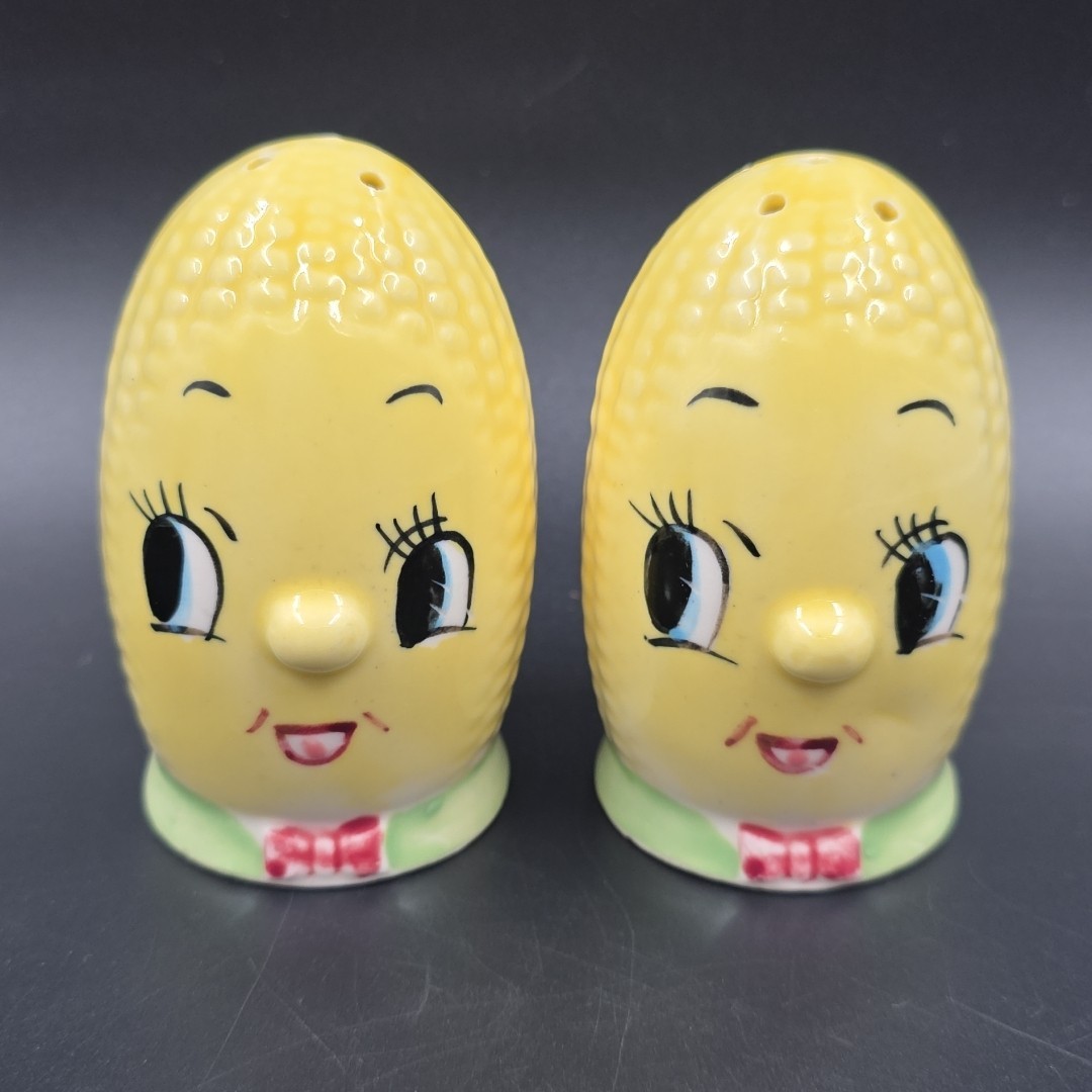 Rare Vintage Crawn China E.W. Corn Anthropomorphic Salt & Pepper Shakers Kitsch