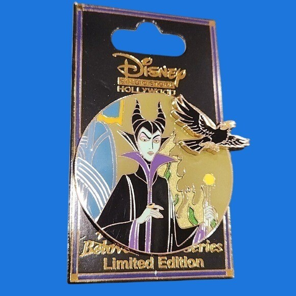 NEW Disney Pin MALEFICENT Sleeping Beauty Dark Tales Villain Diablo DSSH LE 300