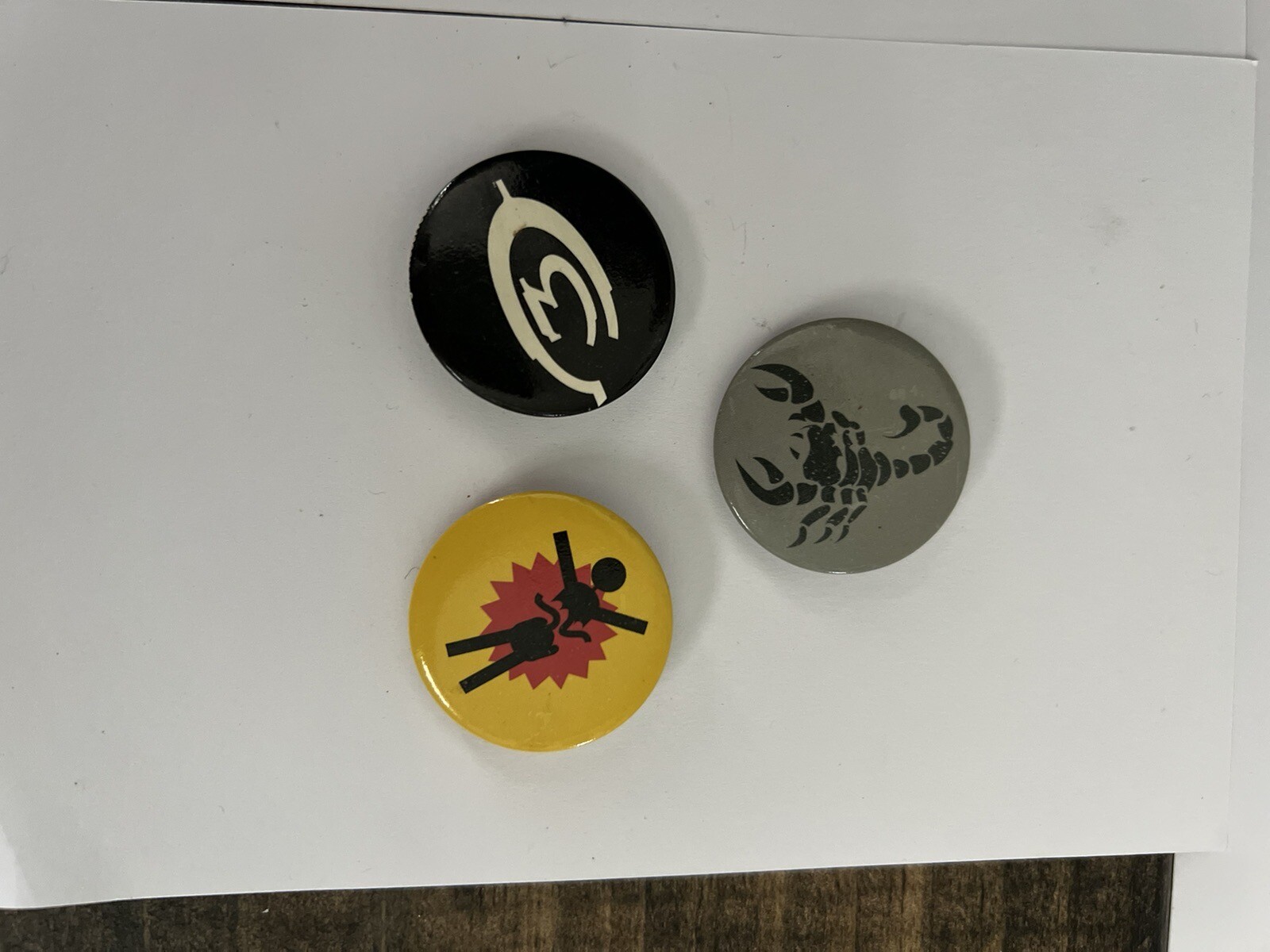 2007 Microsoft Button Pins Bundle Of 3 Black Yellow Olive Scorpion