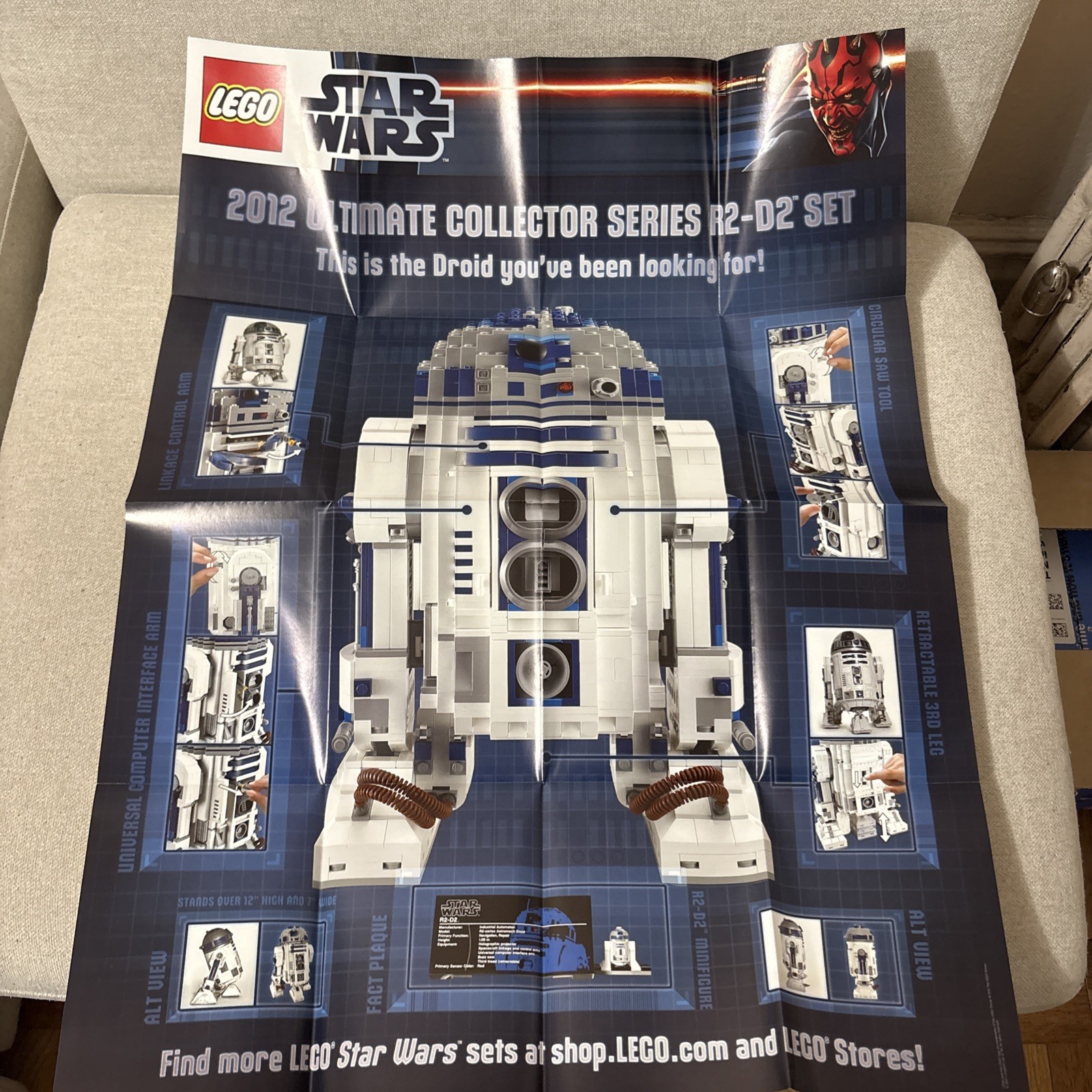 LEGO Star Wars - 2012 Limited Edition Poster RD-D2 10225 Minifigure R2D2 New