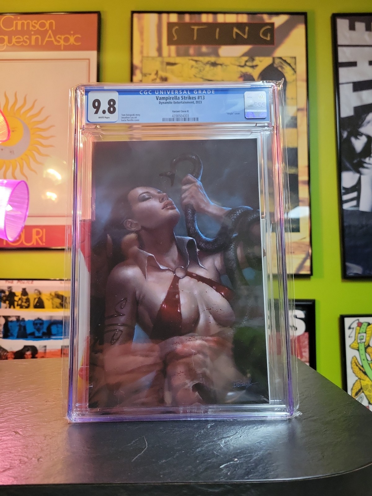 Vampirella Strikes #13 (2023) CGC 9.8 Lucio Parrillo Variant Cover E Dynamite