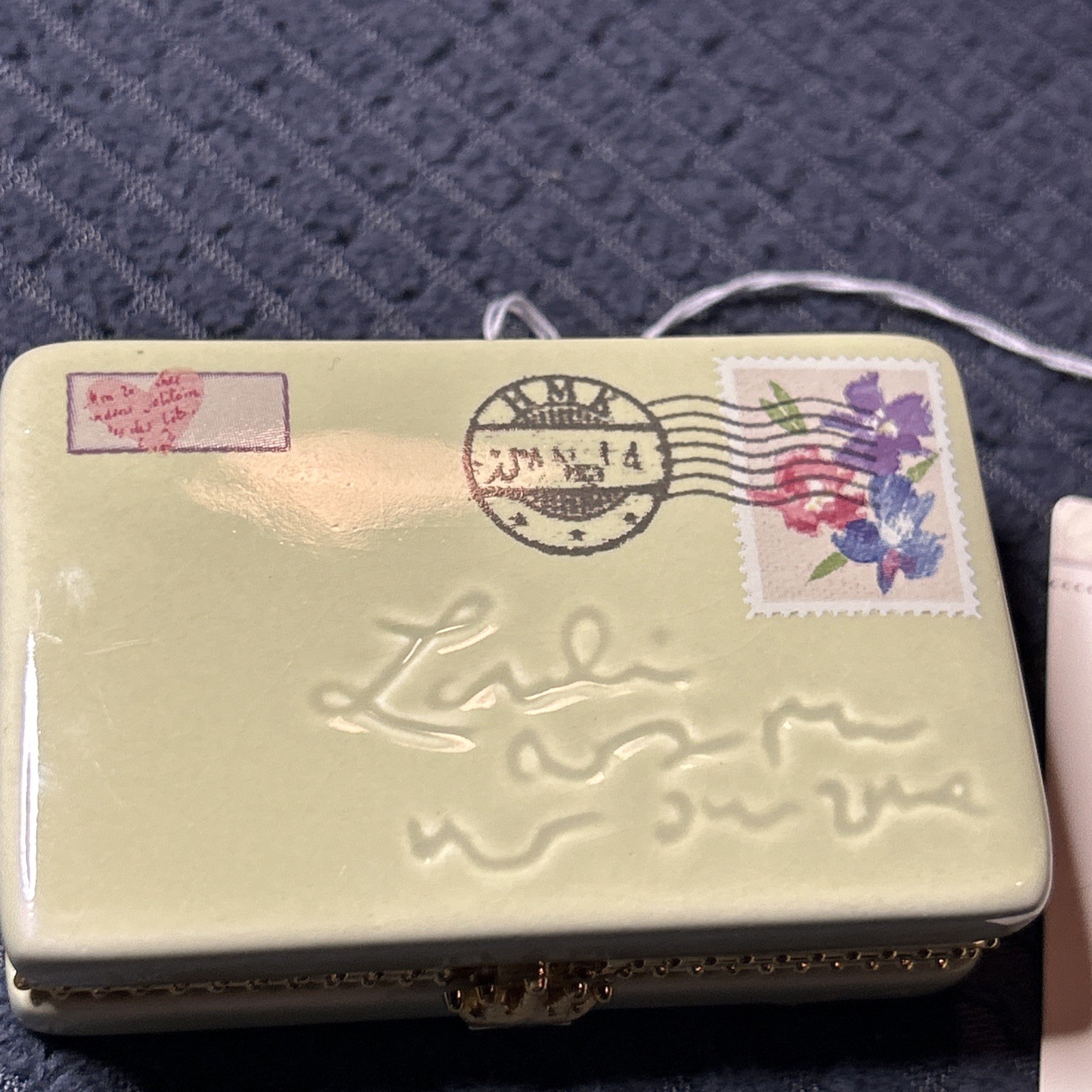 HALLMARK Signature \
