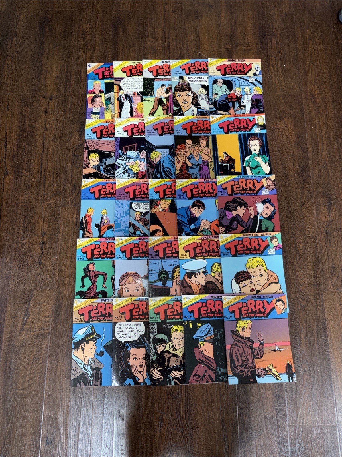 Terry and the Pirates Comic Strip Lot Brittain 1946 Milton Caniff Issue 1-25; GR