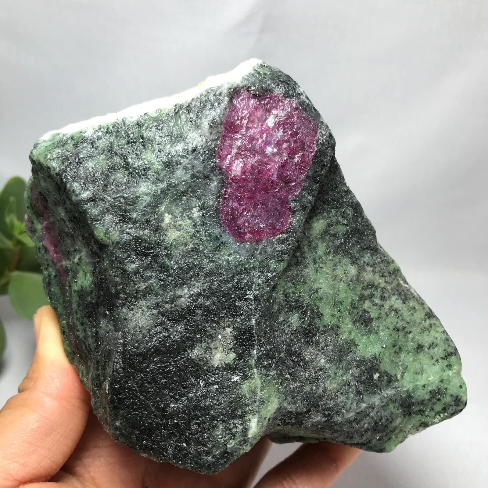 120mm Top Natural epidote Crystal gemstone rough Mineral Specimen 1.24kg g6694