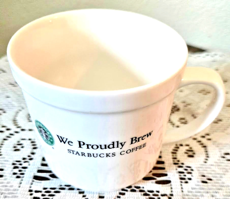Starbucks Coffee Tea Mug 2005 12oz New in Mint condition