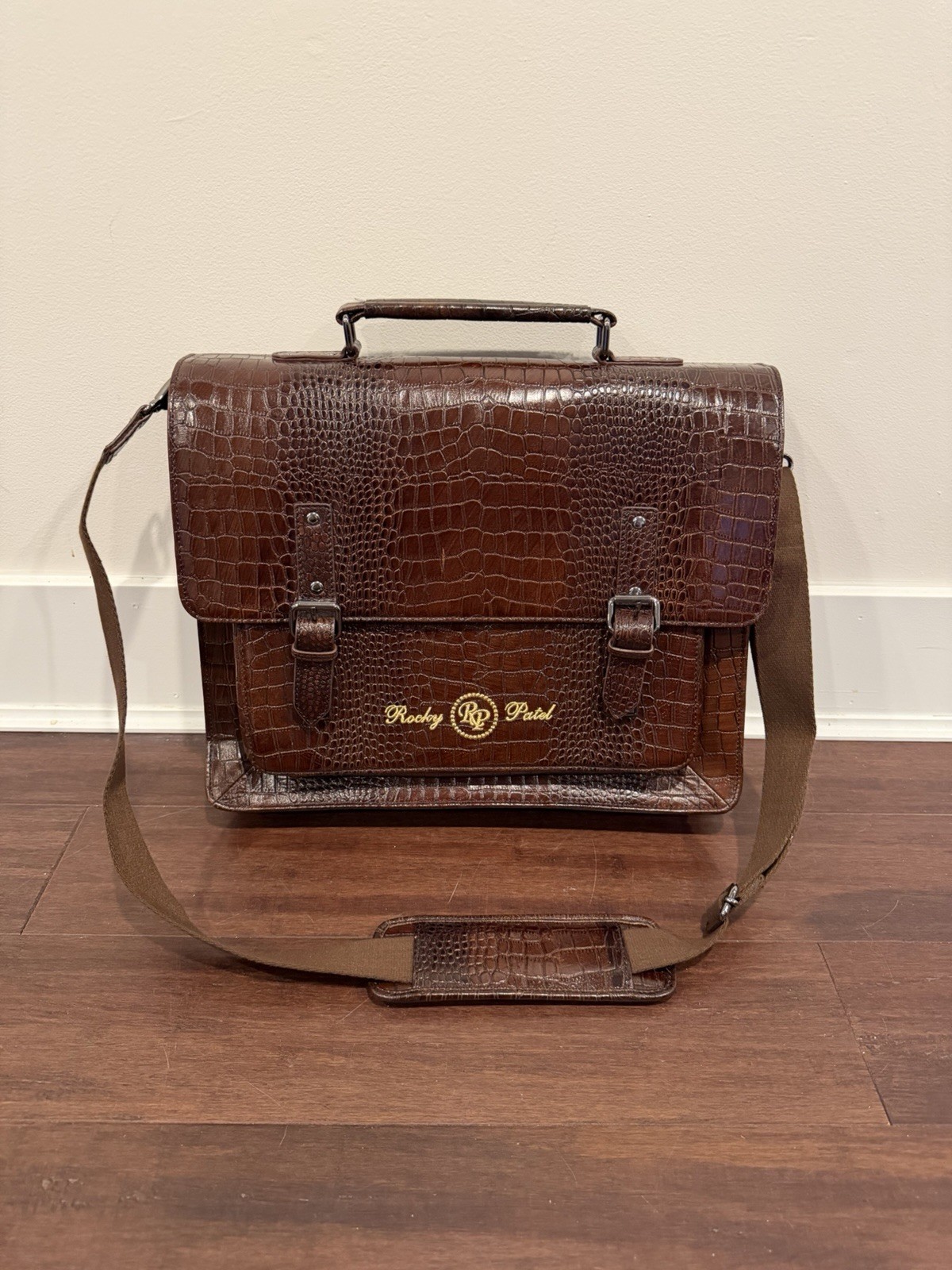 Rocky Patel Party Executive Briefcase – Brown Leather – Brand New