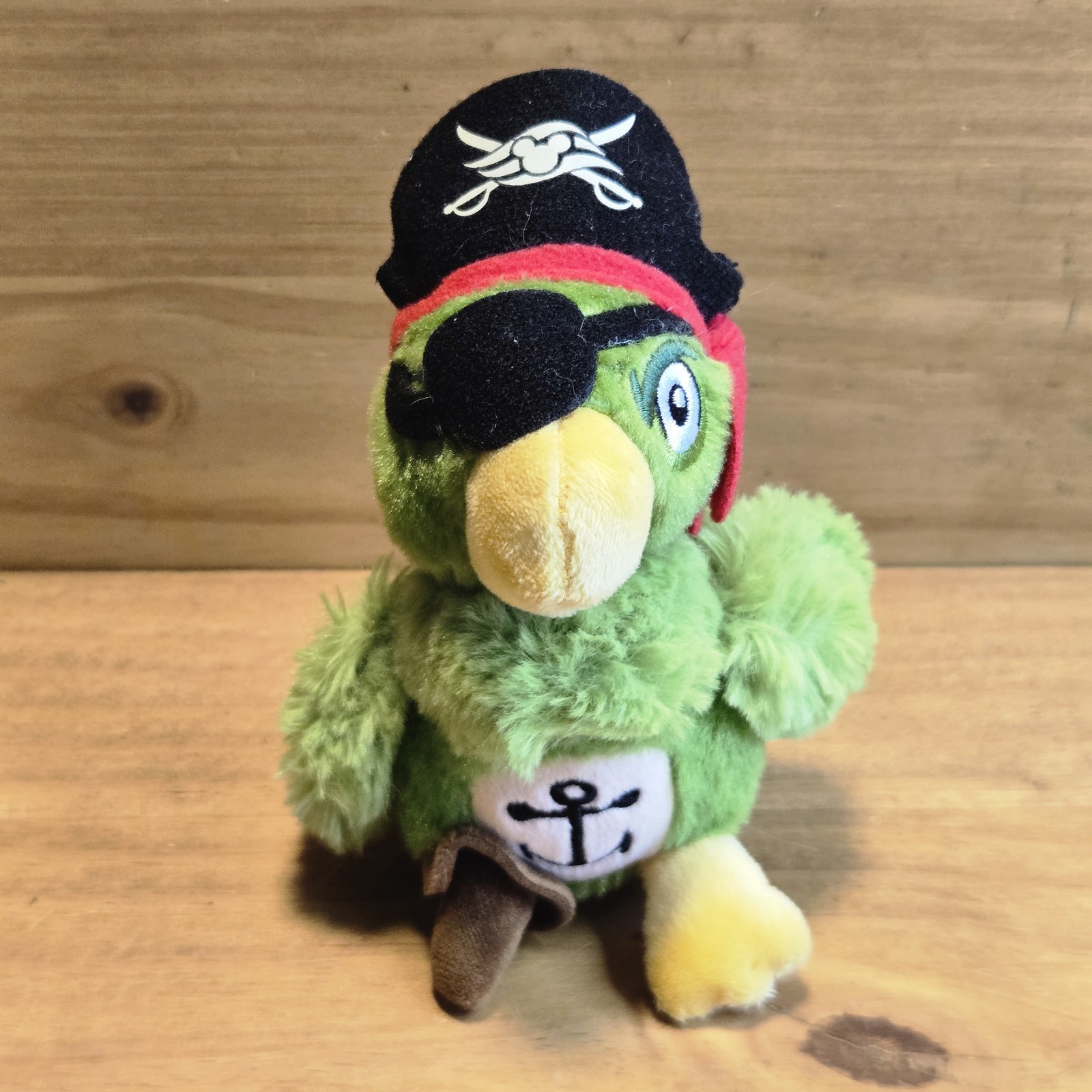 Disney Parks Pirates of Caribbean Rummy The Parrot Shoulder Pal Plush No Magnet