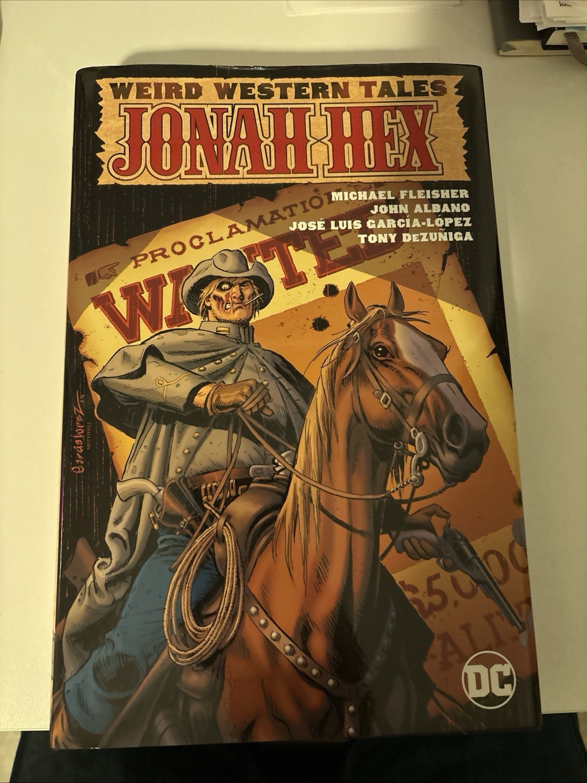 Weird Western Tales: Jonah Hex Hardcover Omnibus DC Comics OOP 2020