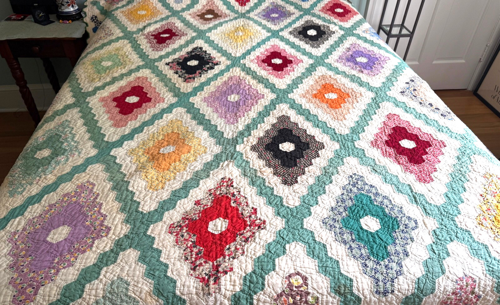 Vintage 1930’s Hand Pieced and Stitched Hexagonal Grandmothers Garden Quilt B317