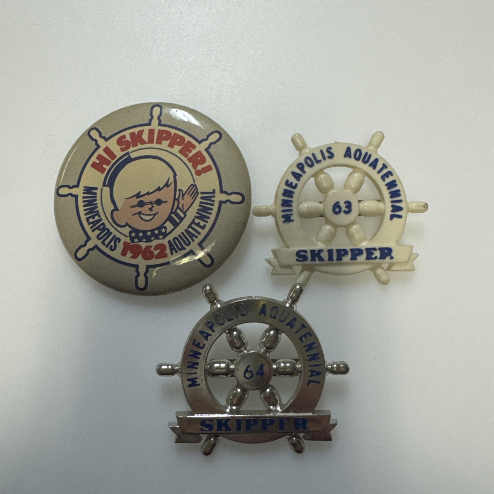 Vintage 1962, 1963 1964 Minneapolis, Minnesota Aquatennial Skipper Button Pins￼