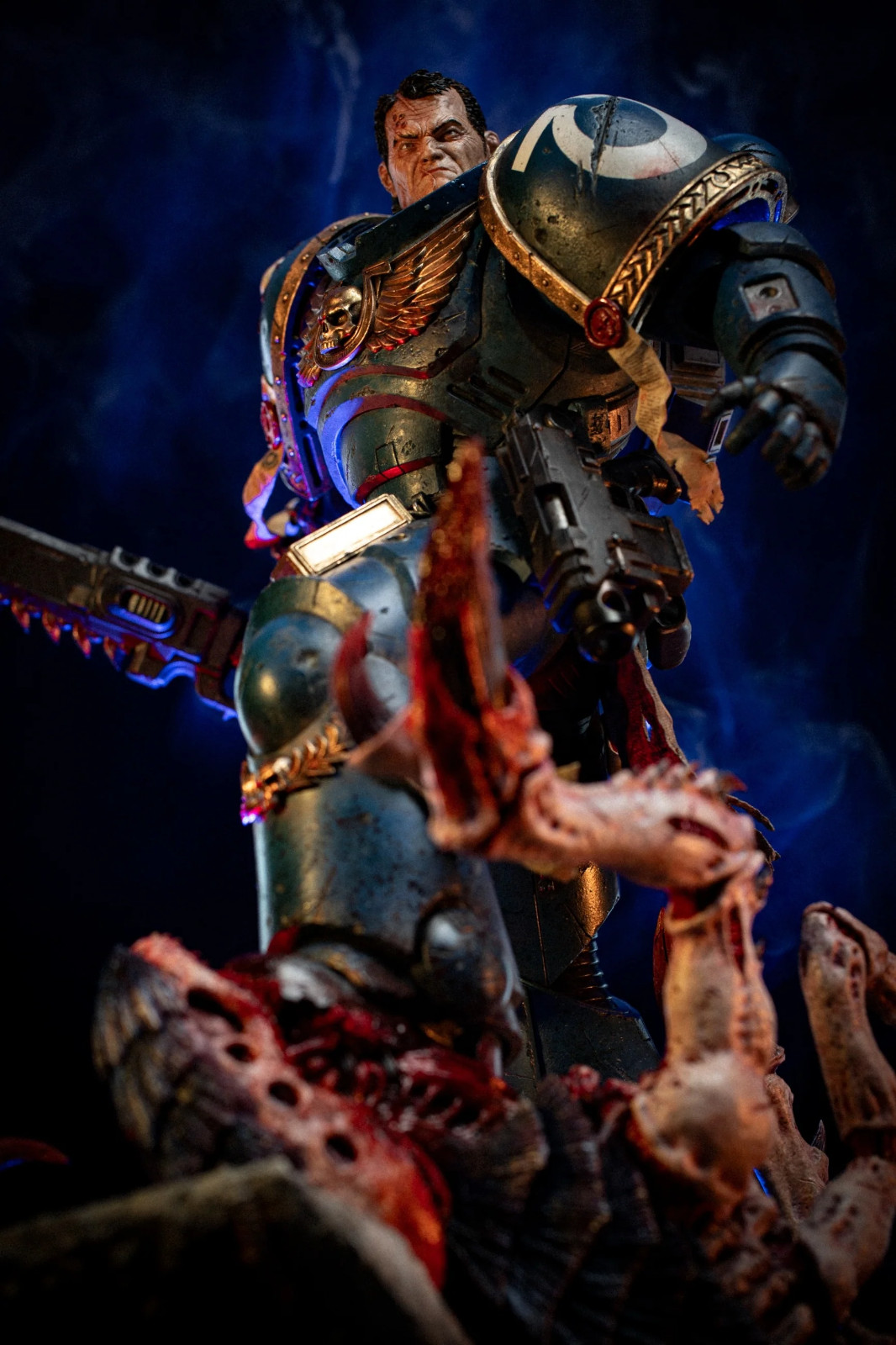 Weta Workshop Warhammer 40K Lt. Titus Battleline 1:6 Polystone Statue NEW