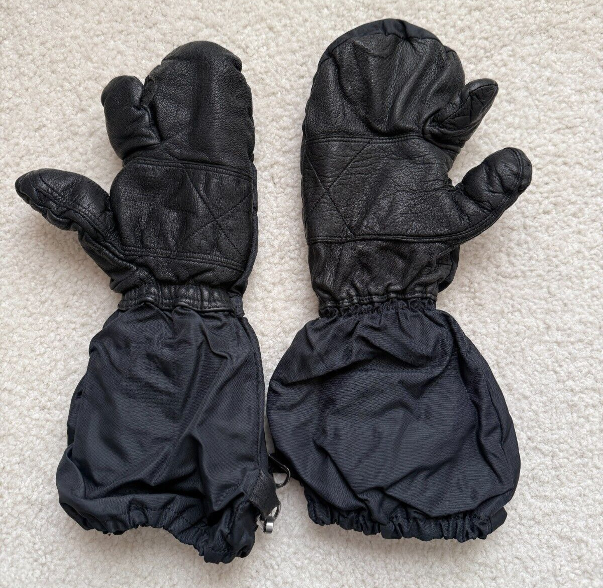 Genuine Swiss Military Surplus Leather Palm Artic Mittens Size Medium BRAND NEW