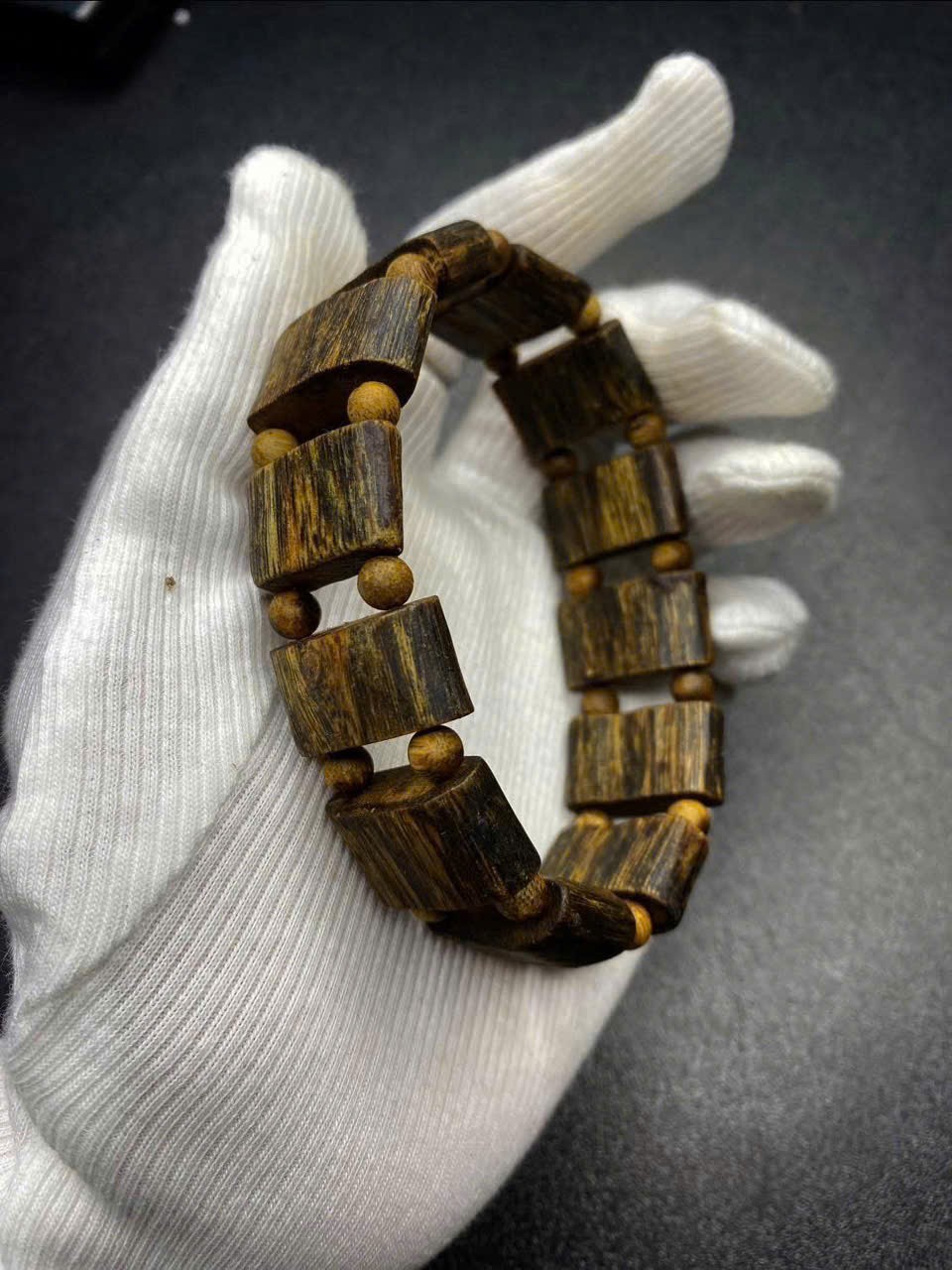 Rare Kynam Agarwood Bracelet – Square Beads Design | Natural Kyara Oud |