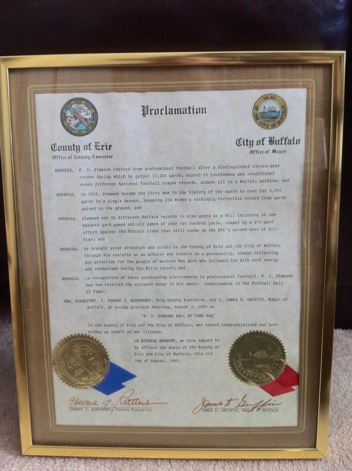 ORIGINAL 1985 O.J. SIMPSON AWARD SEIZED To Pay Brown & Goldman Families. Buffalo