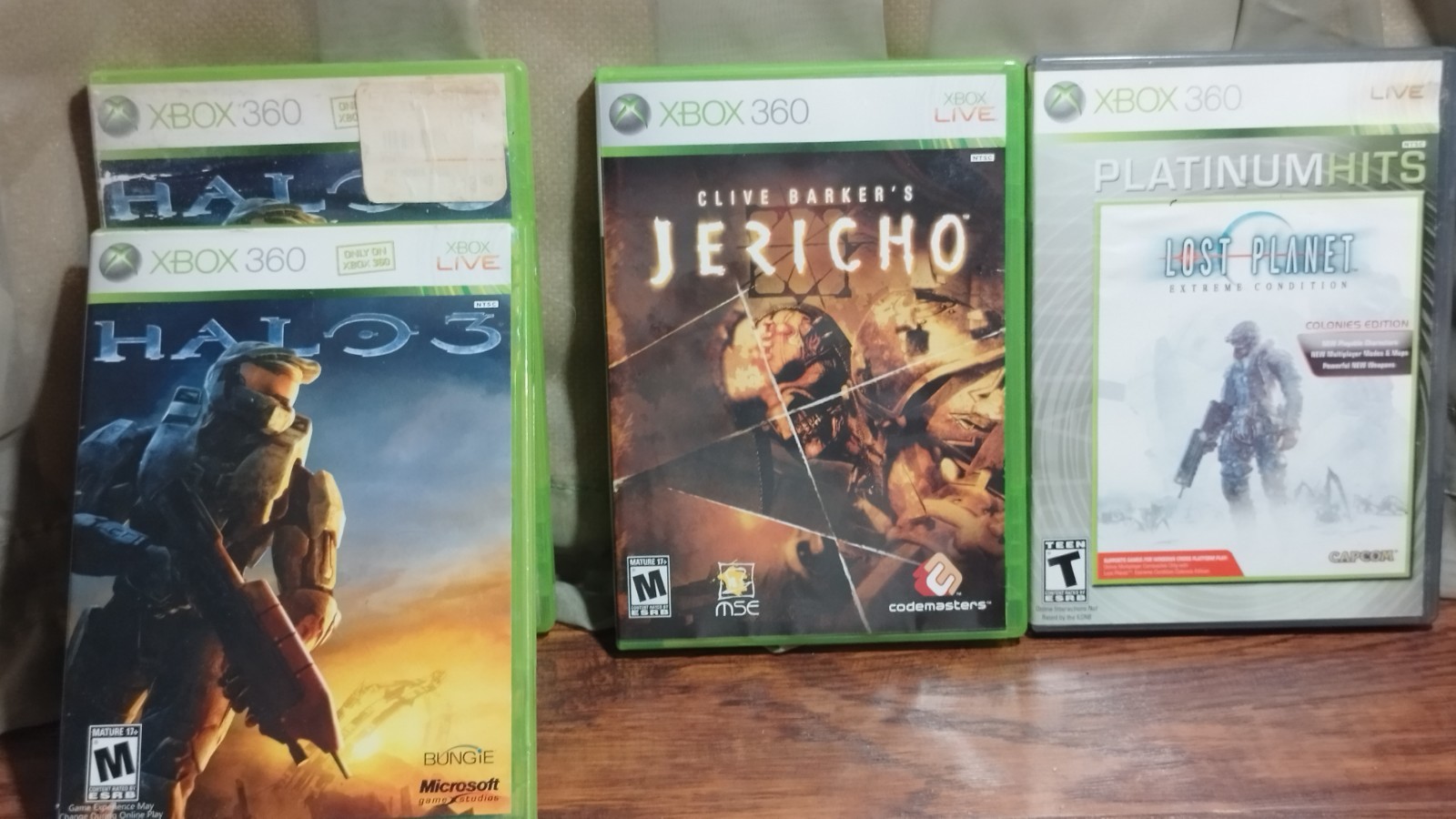 Xbox 360 Game Lot Of 4- Halo 3 Lost Planet Colonies, Jericho- CIB With Manuals