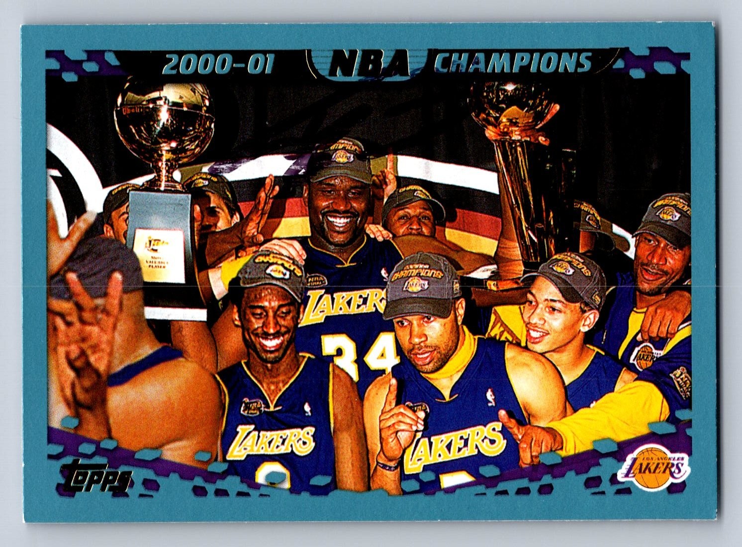 Topps 2000-01 NBA Champions #220 Sports Trading Card Lakers Shaq Signed by Shaq