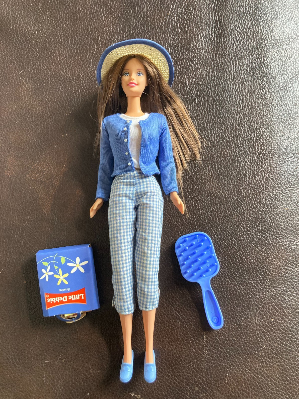 2001 Barbie Little Debbie Snacks Special Edition Brunette Doll Mattel
