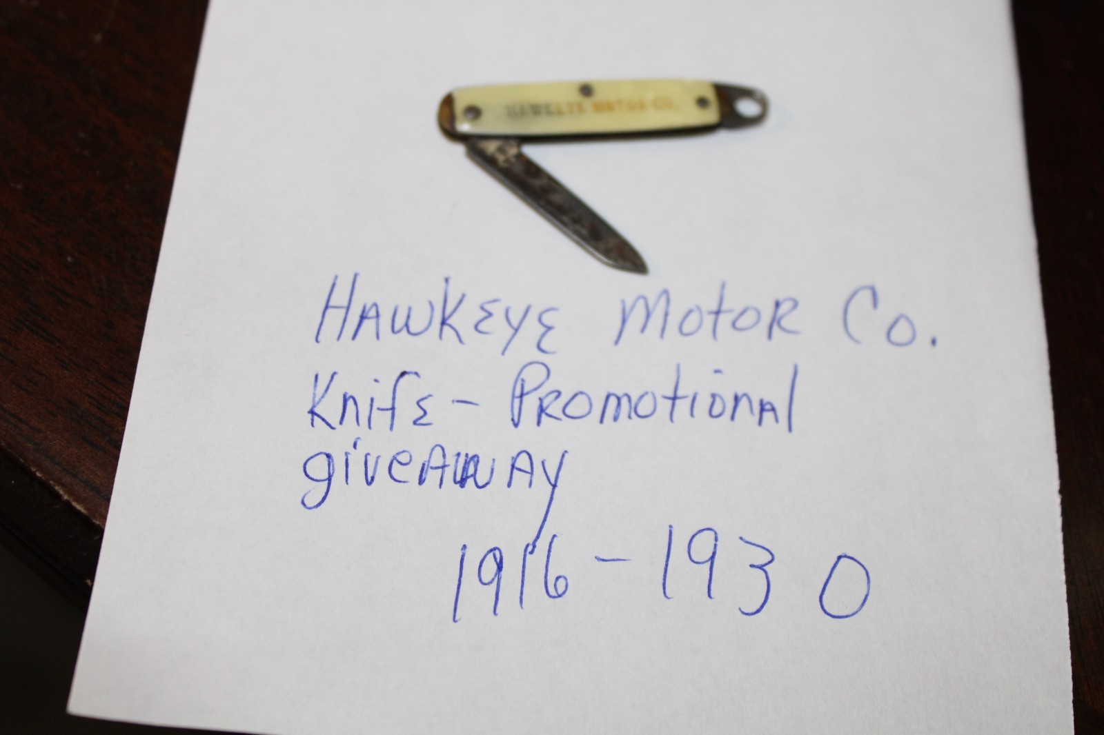 Vintage Hawkeye Motor Company Promo Giveaway Keychain Pocket Knife HAWKEYE TRUCK