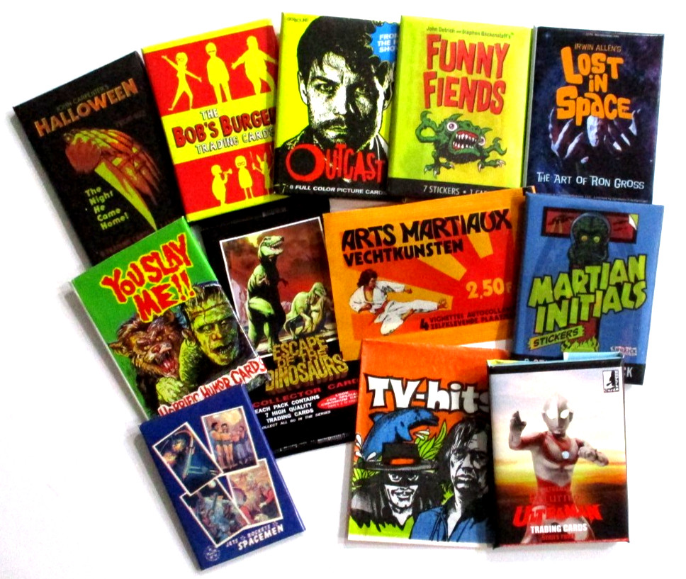 SEALED WAX PACK LOT OF 12-HALLOWEEN-BOB'S BURGERS-LOST IN SPACE-FUNNY FINDS+++++
