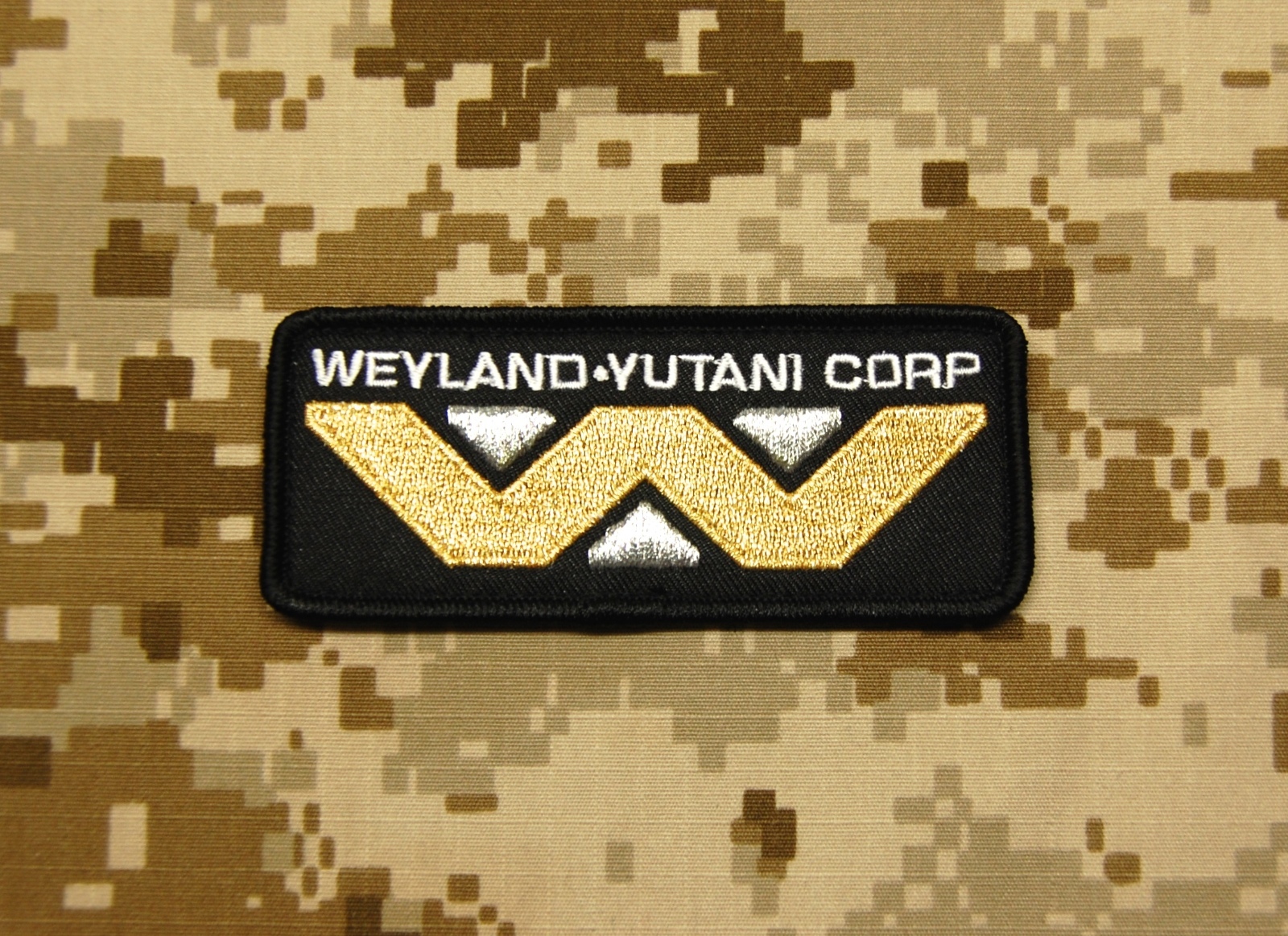 Aliens WEYLAND YUTANI CORPORATION Morale Patch Aliens Extrasolar Interstellar