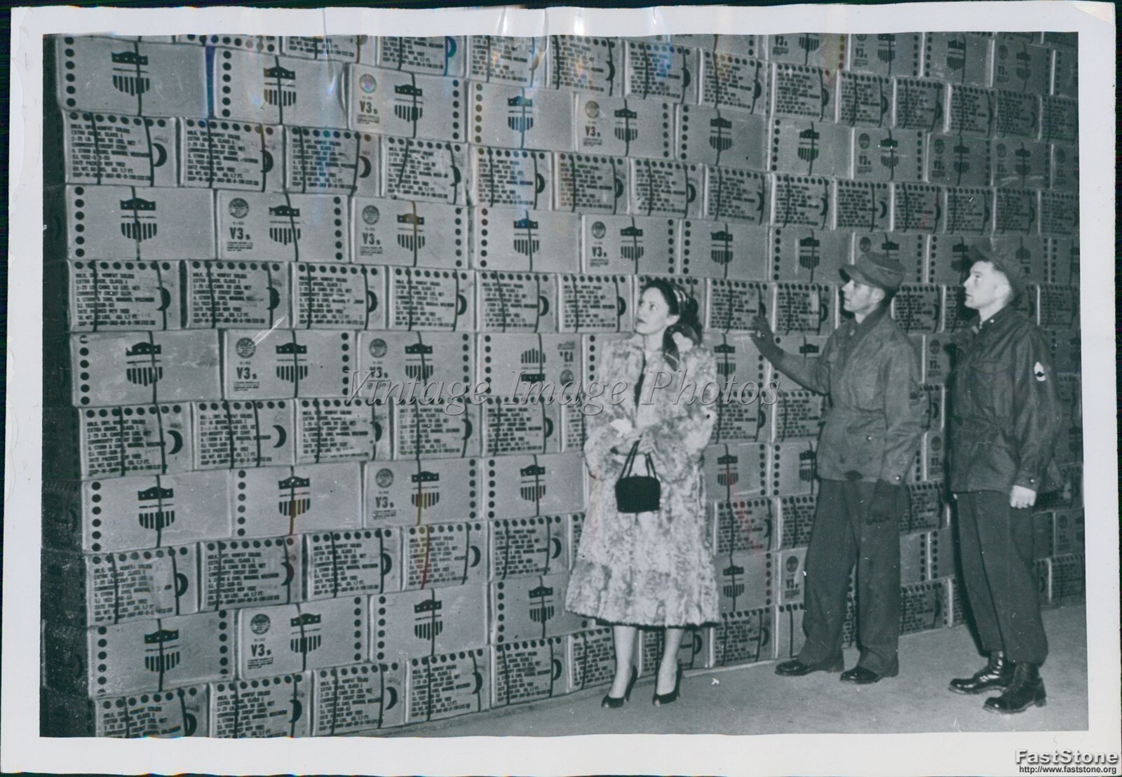 1953 Virginia Richardson Sfc Raymond Fritz Cartons Warehouse Wirephoto 5x7