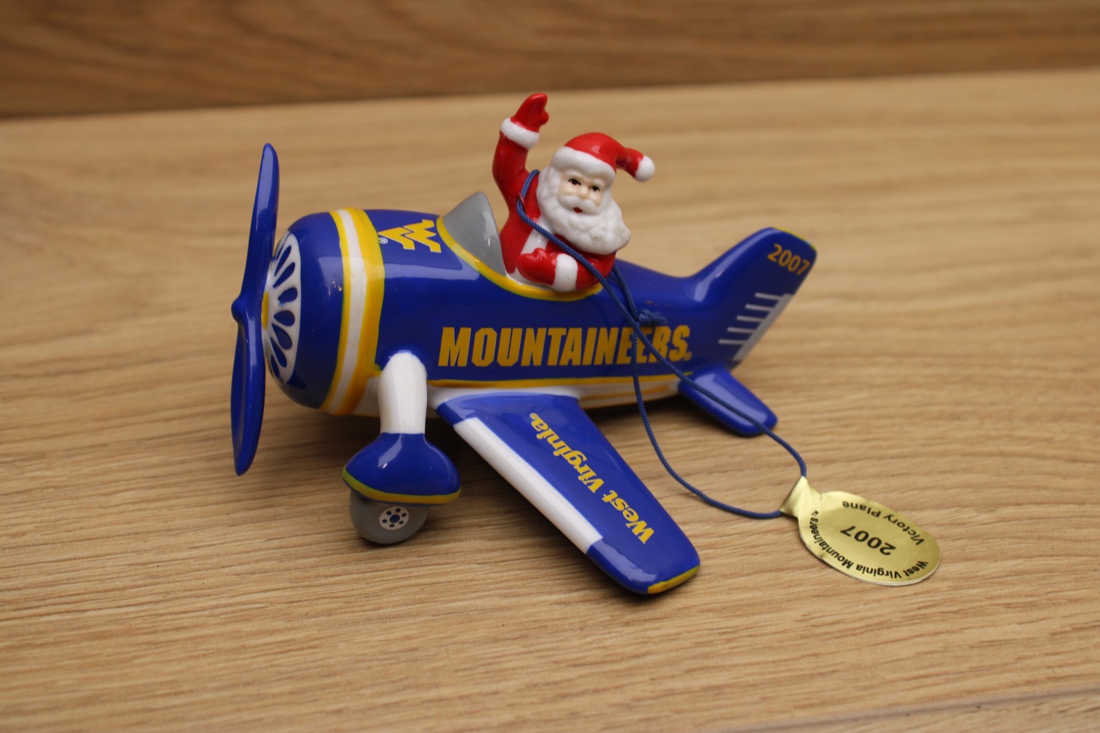 2007 Danbury Mint West Virginia Mountaineers Santa Victory Plane Ornament WVU