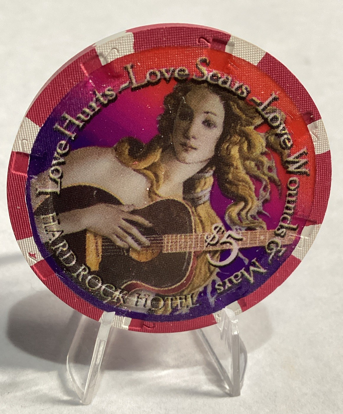 Hard Rock Las Vegas $5 Casino Chip- Obsolete Valentines 2002- Mint Condition