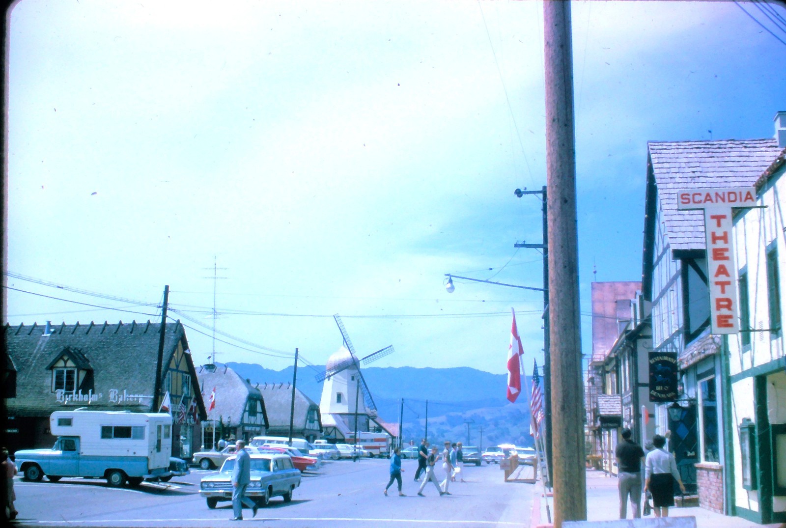 1964 35mm Slide COPENHAGEN DR SOLVANG CA SCANDIA THEATRE BURKHOLM'S BAKERY 