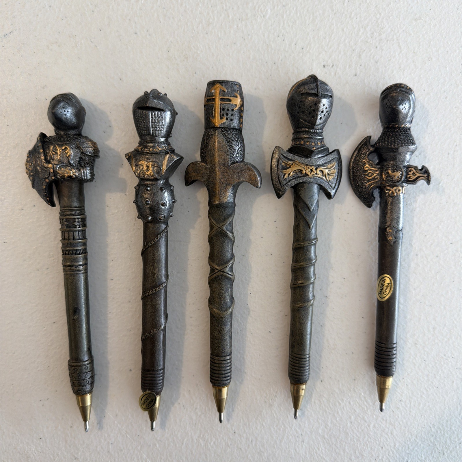 CL993664 Knights of the Realm: Battle Armor Pen C..., Set of 5,Full Color