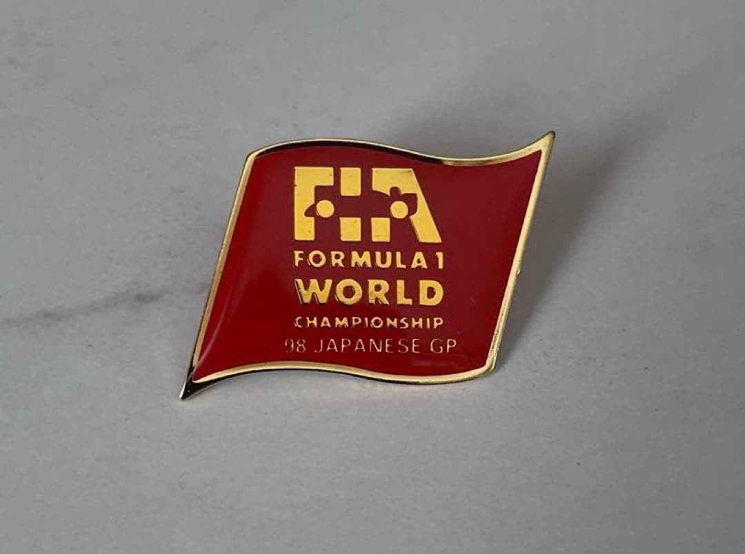 1998 F1 Japan GP Pin Badge FIA Formula 1 Official Souvenir