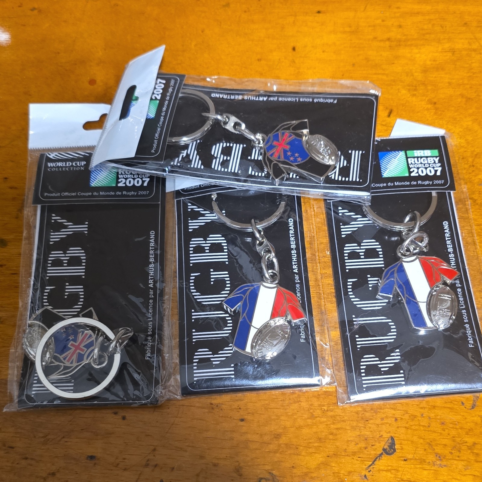 2007 IRB Rugby World Cup Keychain Lot Silver Metal Blue Red White