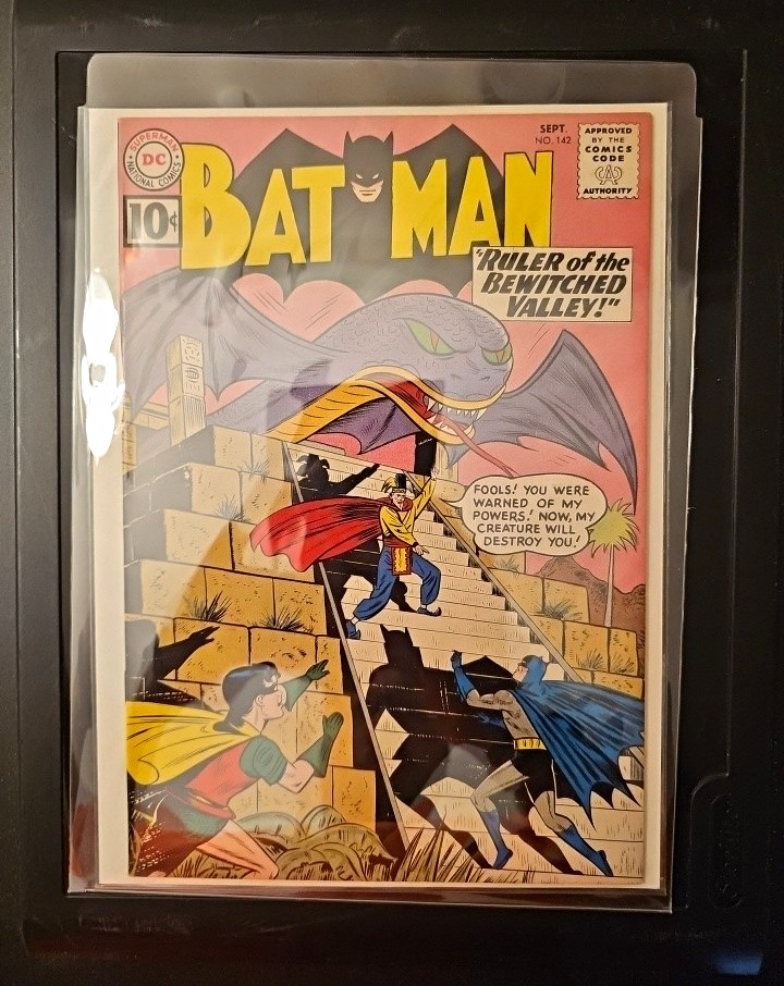 DC Comics Batman Bundle Of 6 Batman And One Joker.