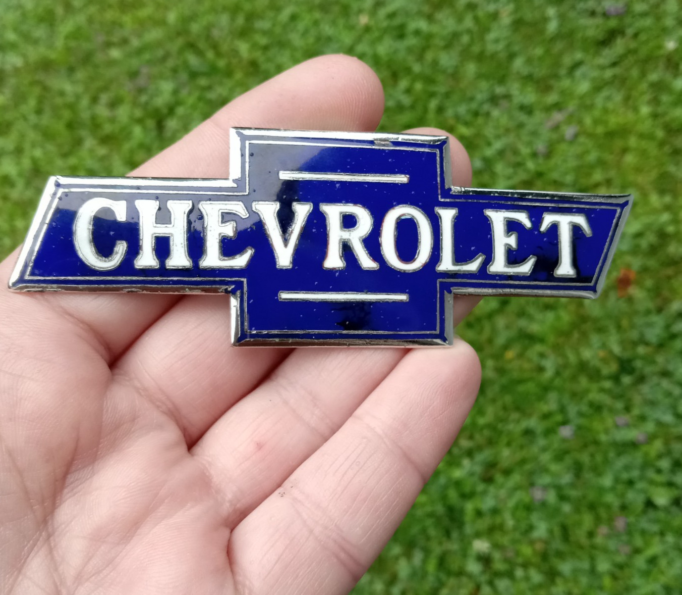 RARE Original 1913 1914 1915 First Chevrolet Chevy Bowtie Enamel Badge Emblem
