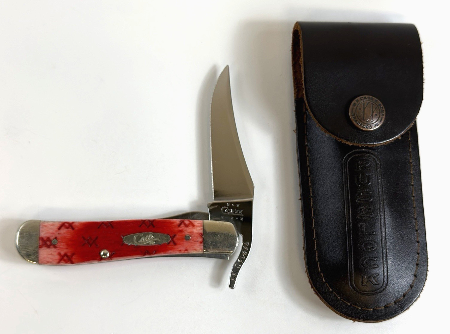 2003 Case XX 61953L SS RussLock Red Bone Folding Knife Leather Sheath USA