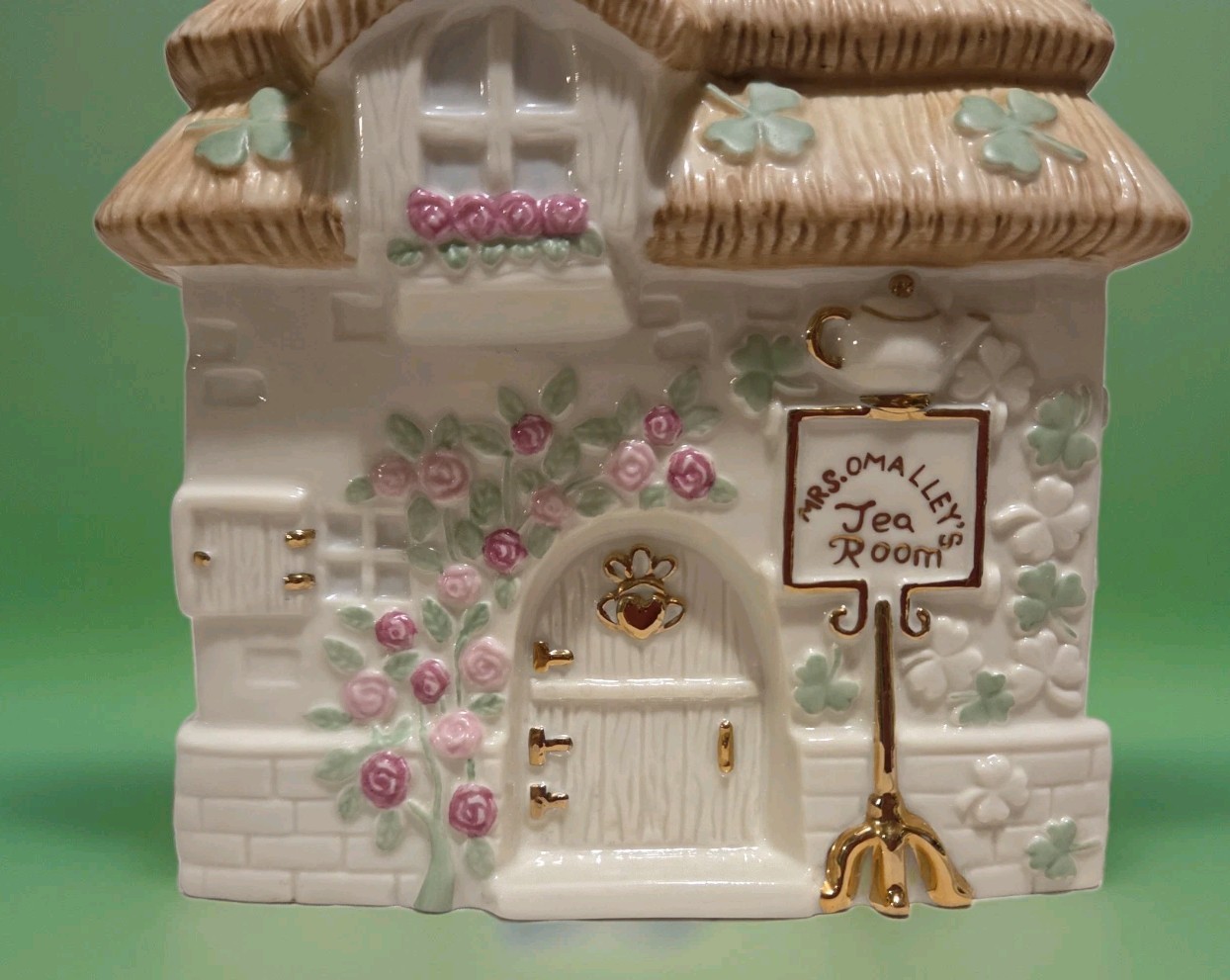 Lenox Irish Blessings Mrs OMalleys Tea Room Canister 2005 Final Issue 24kt Gold