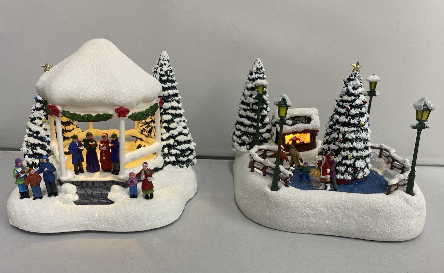 2023 & 2024 Thomas Kinkade Teleflora  Christmas Skaters and Carolers Set of 2