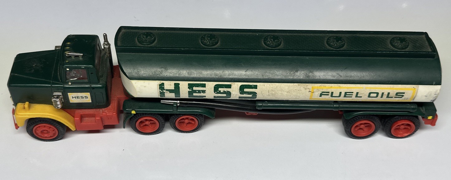1977 Amerada Hess Fuel Oils Tanker Truck.  No Box. Untested See Photos