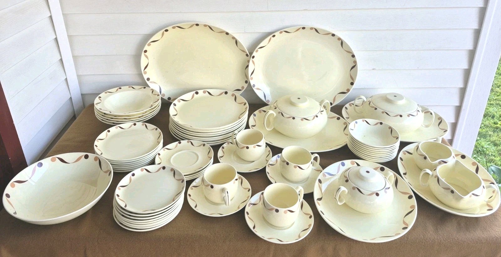VINTAGE CAVITT-SHAW DIVISION W.S. GEORGE  DINNERWARE SET