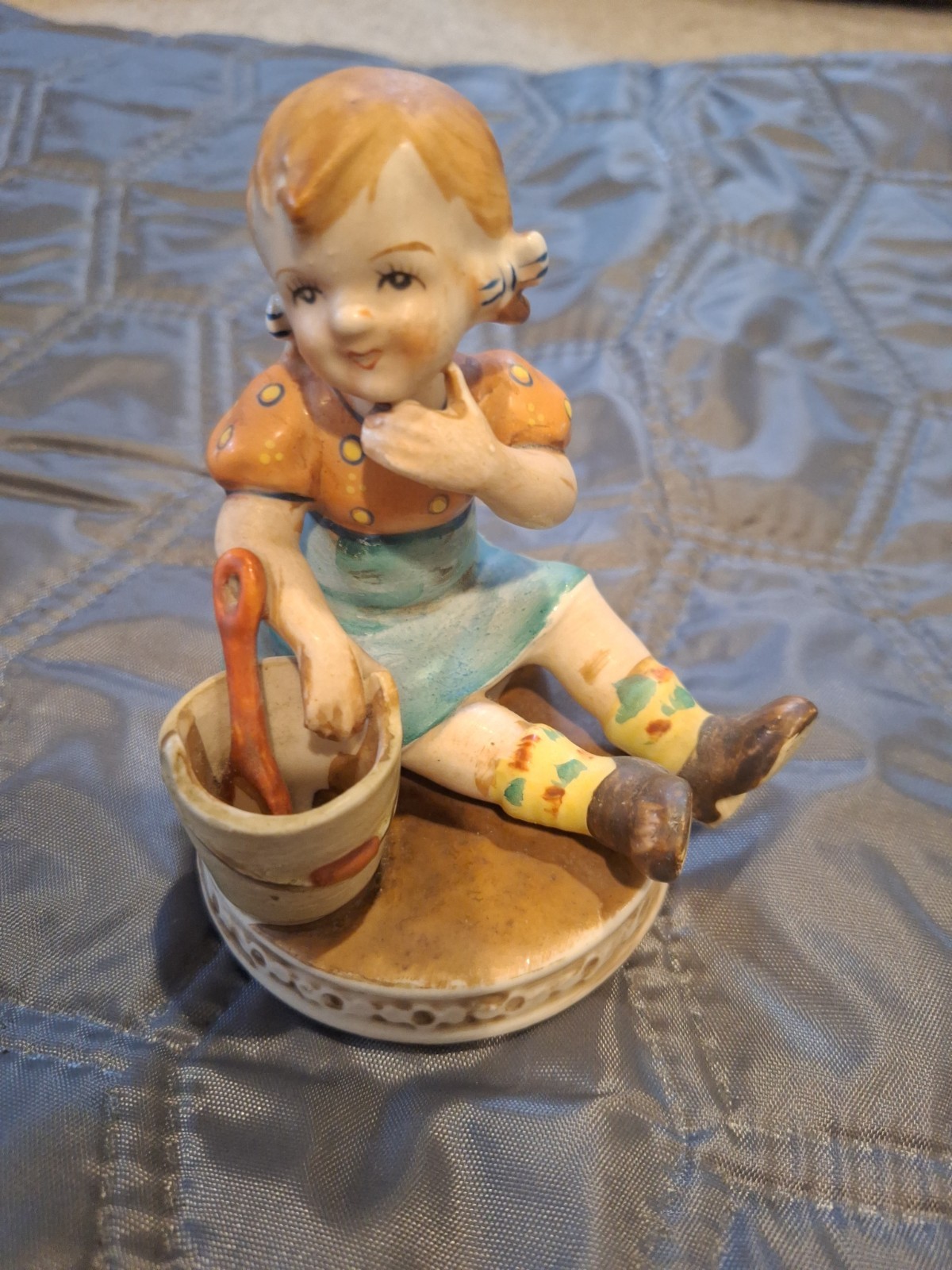 Vintage Nippon Yoko Boeki Figurine Girl Bucket Shovel Japan 1950s Hummel Style