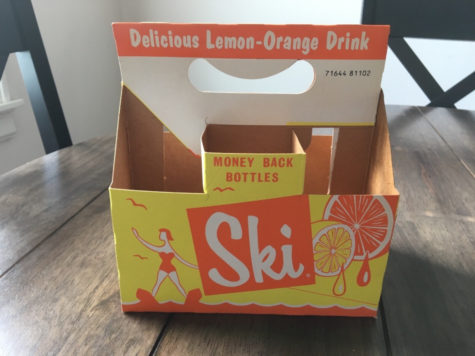 Vintage 1970’s SKI SODA DRINK BOTTLE CARTON NEW/OLD STOCK UNUSED 