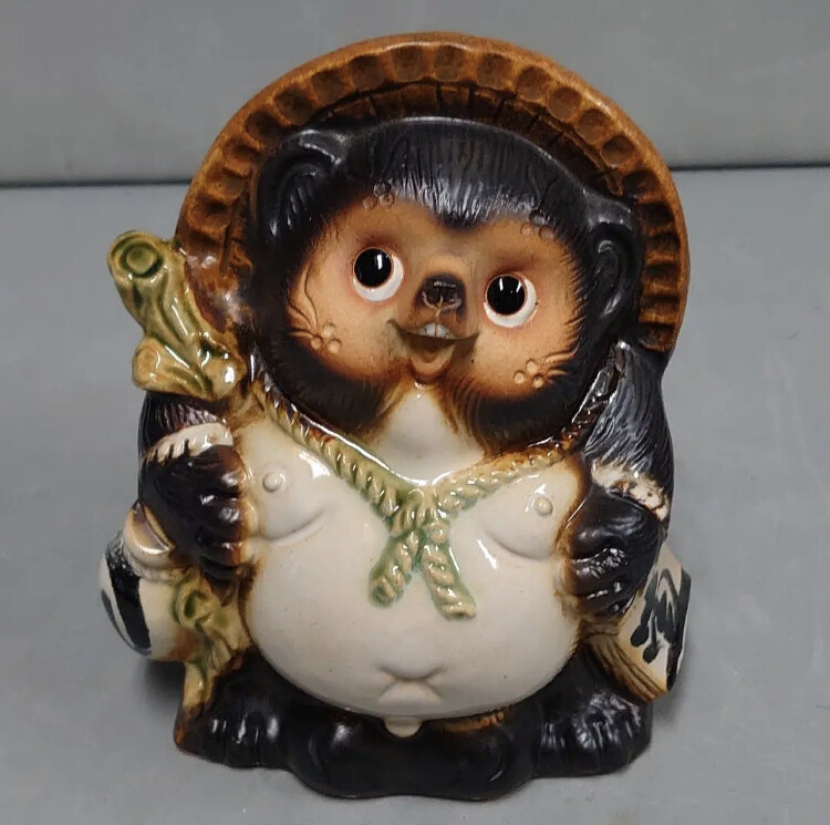 pottery raccoon dog Shigaraki ware Tanuki figurine lucky charm ceramic tanu 