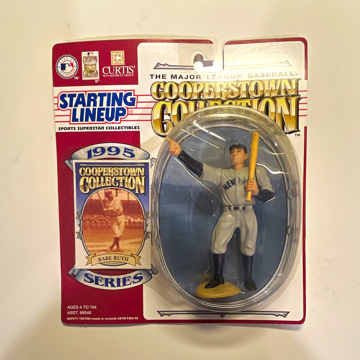 Starting Lineup Cooperstown Collection Babe Ruth 1995 MLB Yankees Figure Boxed
