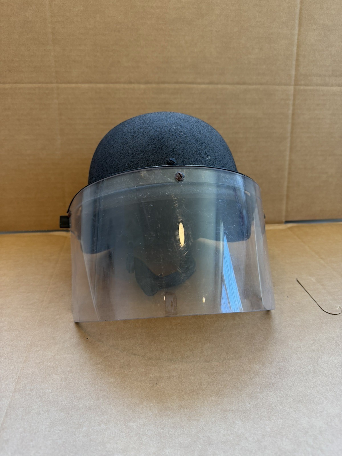 Riot Helmet w/ Clear Face Shield Visor & Suspension Liner - Militaria