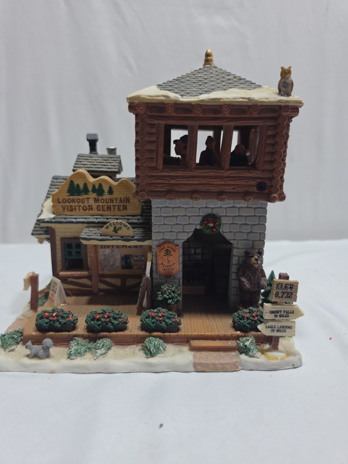 LEMAX Lookout Mountain Visitor Center Christmas Village Building Only 2010 RARE