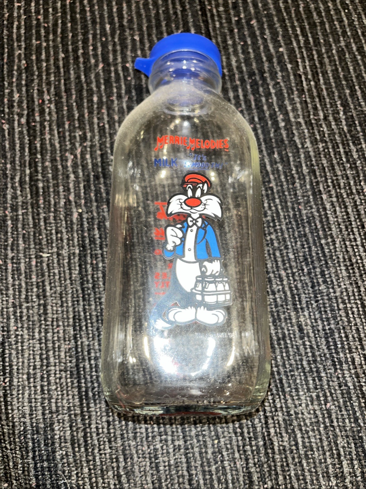 Vintage 1996 Warner Bros Sylvester ACME Dairy Milk Bottle Looney Tunes
