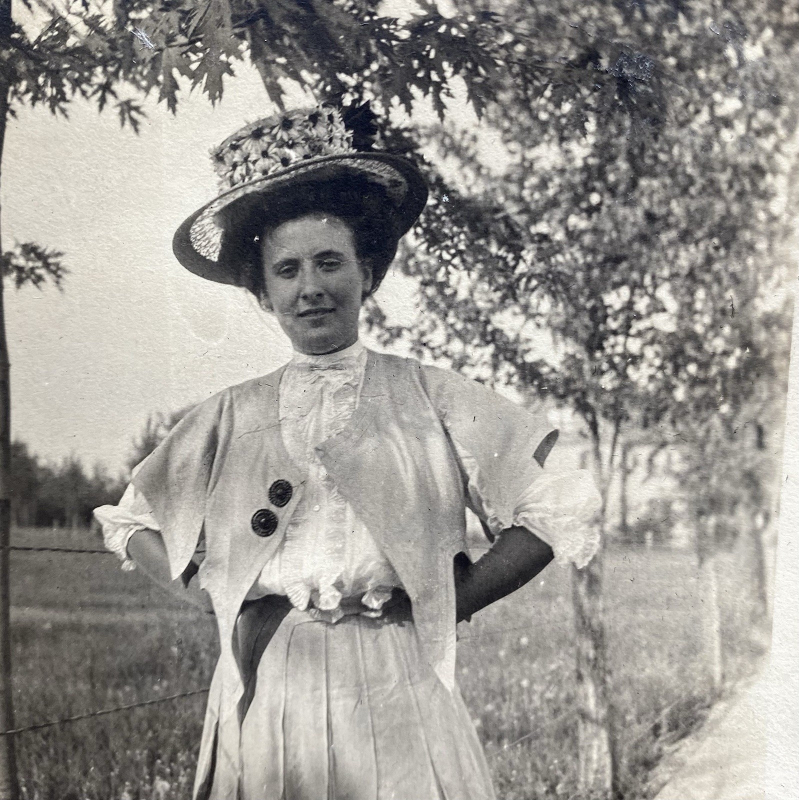 Pretty Young Lady Stylish with Daisy Hat Antique Vintage Photo
