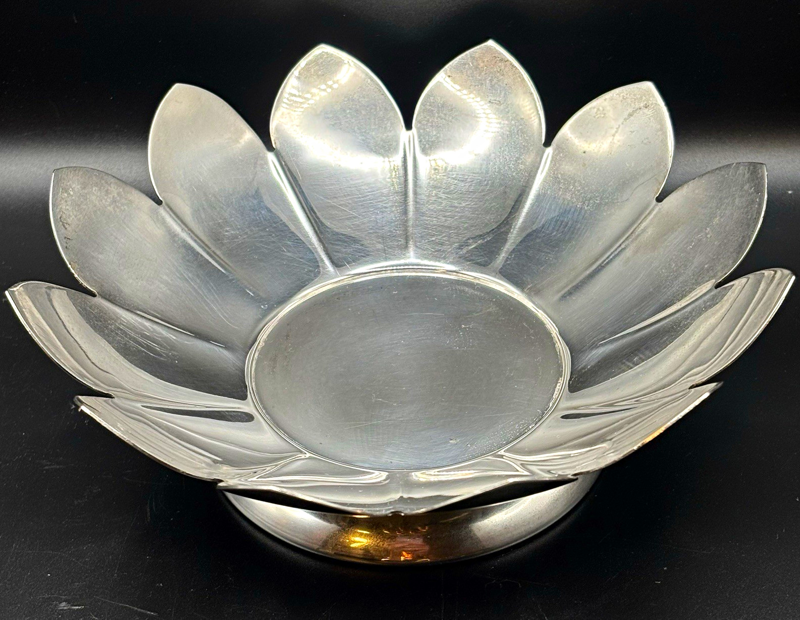 Vintage Leonard Silver Plate Lotus Flower Pedestal Bowl Mid Century Centerpiece
