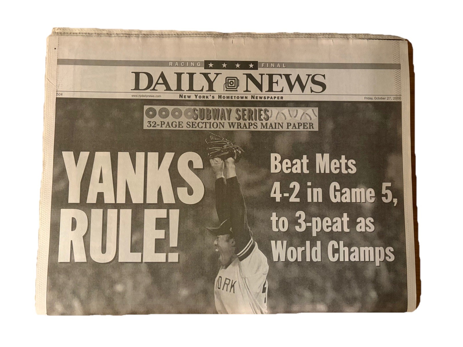 YANKEES WIN 3RD STRAIGHT WS.  Oct 27, 2000 NY Daily News Complete Newspaper